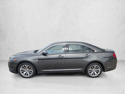 Used 2019 Ford Taurus Limited FWD image 8