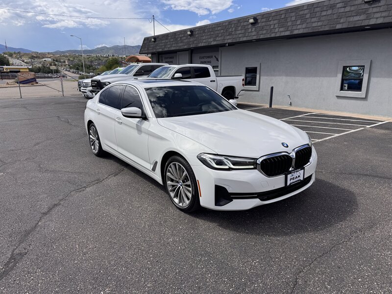 Used 2021 BMW 540i xDrive w/ Premium Package AWD/4WD image 1