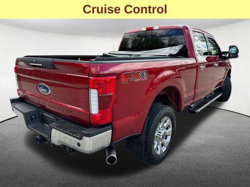 Used 2019 Ford F250 Lariat w/ Lariat Ultimate Package AWD/4WD image 10
