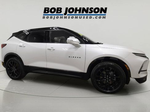 Certified 2023 Chevrolet Blazer RS w/ Enhanced Convenience Package AWD/4WD image 1