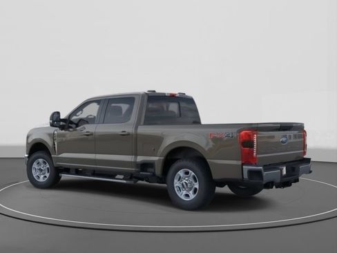 New 2026 Ford F250 XLT w/ XLT Premium Package image 4