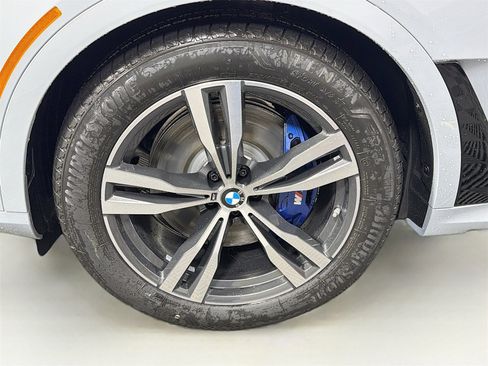 New 2026 BMW X7 xDrive40i w/ Executive Package image 34