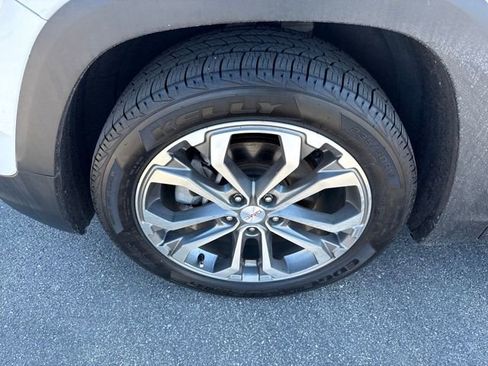 Used 2019 GMC Terrain SLT w/ Preferred Package AWD/4WD image 39