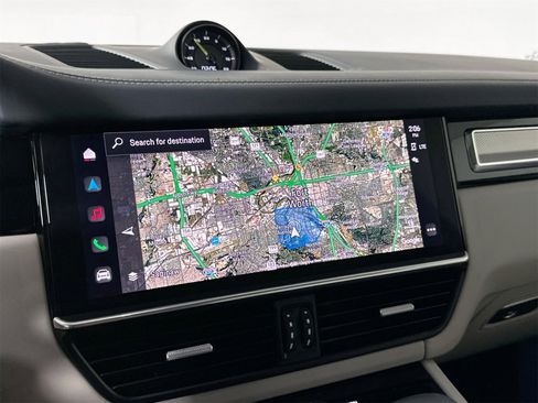 Certified 2023 Porsche Cayenne image 22