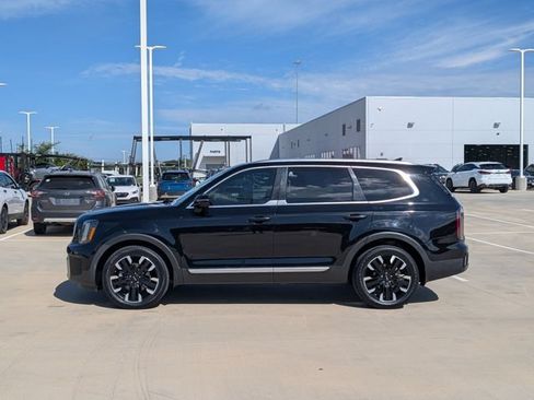 Used 2023 Kia Telluride SX AWD/4WD image 3