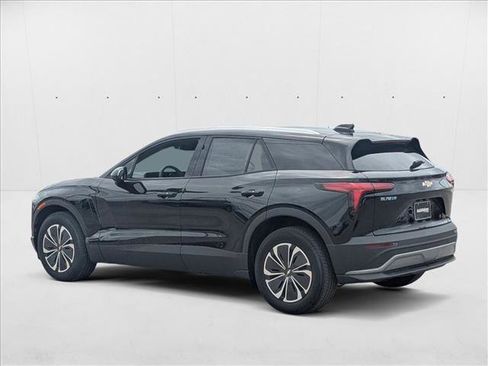 New 2025 Chevrolet Blazer EV LT image 7