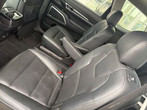 Certified 2022 Kia Telluride S AWD/4WD image 6