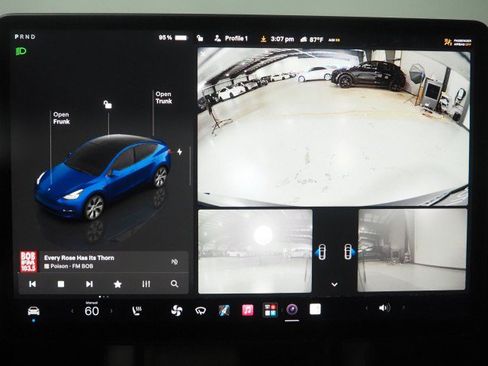 Used 2023 Tesla Model Y Long Range AWD/4WD image 26