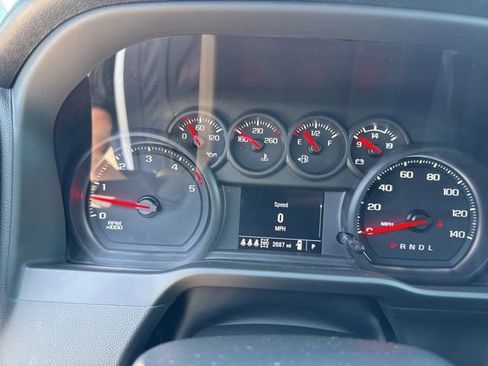 Used 2025 GMC Sierra 2500 Pro w/ Convenience Package image 19