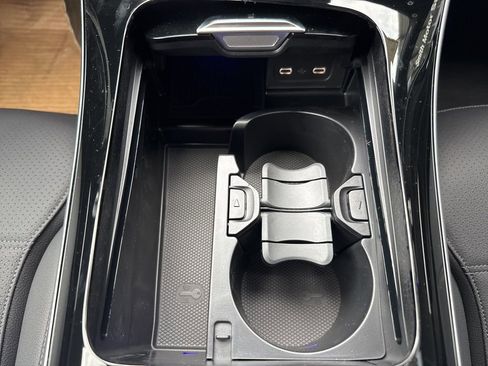 New 2026 Mercedes-Benz C 300 4MATIC Sedan image 25