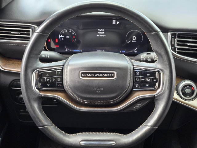 Used 2023 Jeep Grand Wagoneer L Series II AWD/4WD image 27