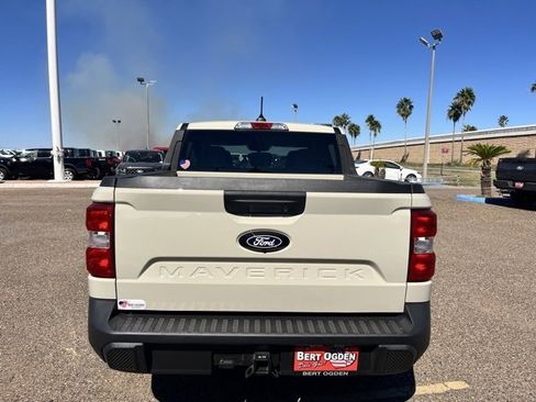 New 2025 Ford Maverick XLT w/ Equipment Group 302A image 5