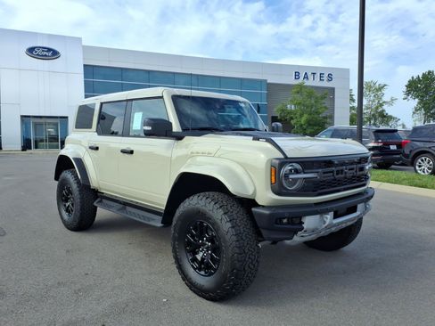 New 2026 Ford Bronco Raptor AWD/4WD image 1