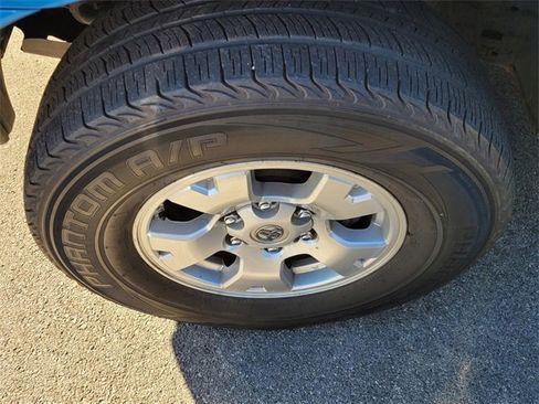 Used 2008 Toyota Tacoma PreRunner image 10