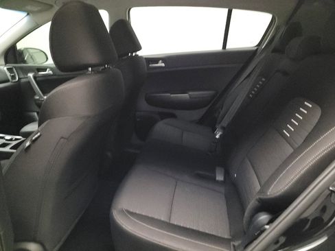 Used 2021 Kia Sportage LX w/ LX Fwd Popular Package image 18