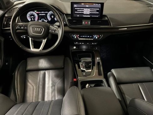 Used 2023 Audi Q5 2.0T Premium Plus w/ Premium Plus Package AWD/4WD image 9