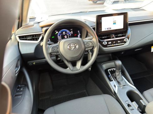 New 2026 Toyota Corolla LE FWD image 18