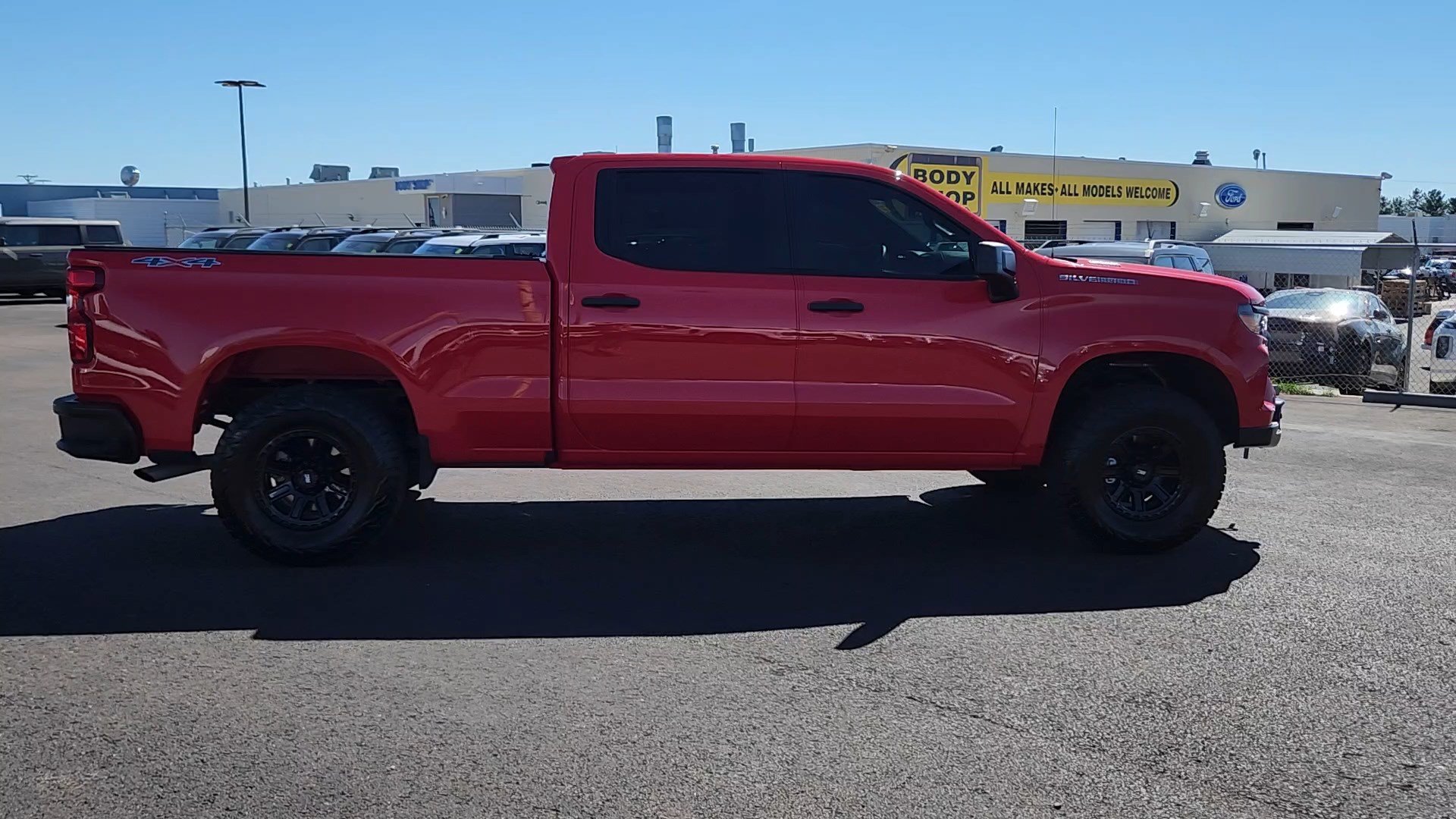 Used 2025 Chevrolet Silverado 1500 W/T w/ Trailering Package AWD/4WD image 3