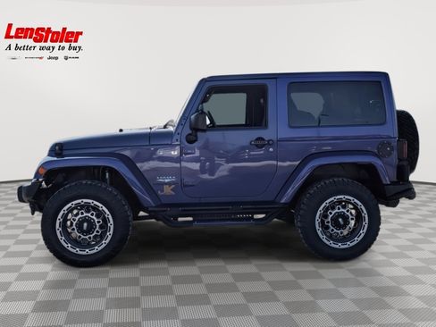 Used 2017 Jeep Wrangler Sahara image 2
