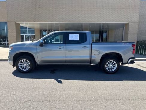 Used 2023 Chevrolet Silverado 1500 LT AWD/4WD image 1