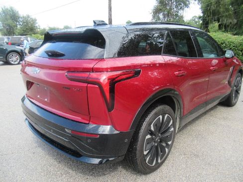 Used 2026 Chevrolet Blazer EV RS w/ Super Cruise Package AWD/4WD image 8