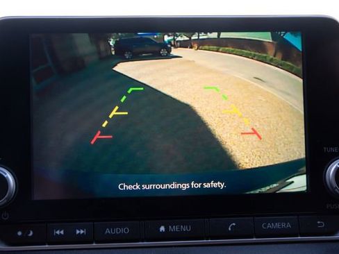 Used 2022 Nissan Sentra SV image 30