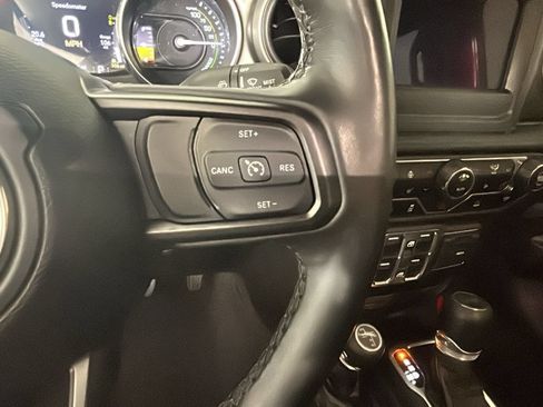 Used 2023 Jeep Wrangler Unlimited w/ Cold Weather Group AWD/4WD image 21