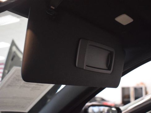 Used 2020 BMW 330i Sedan w/ M Sport Package image 45