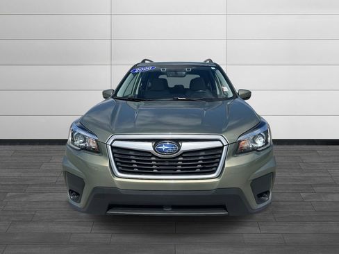 Used 2020 Subaru Forester Premium image 8