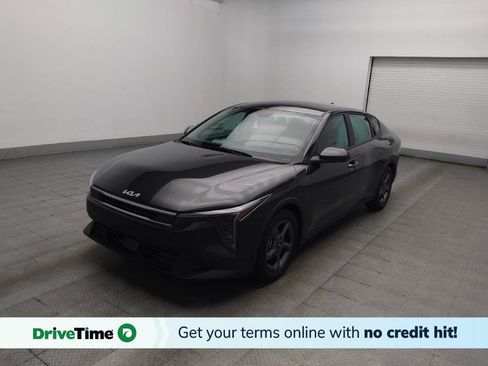 Used 2025 Kia K4 FWD image 1
