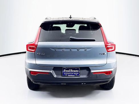 Used 2021 Volvo XC40 T5 R-Design w/ Advanced Package image 7