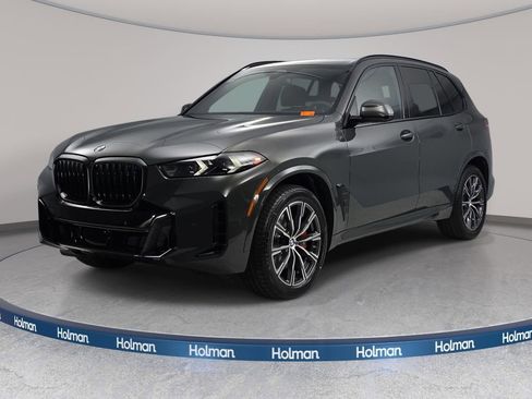 New 2026 BMW X5 xDrive40i w/ M Sport Package AWD/4WD image 1