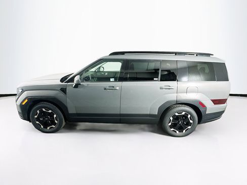 Used 2025 Hyundai Santa Fe SEL image 4