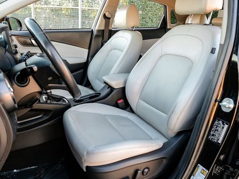 Used 2022 Hyundai Kona Limited image 33