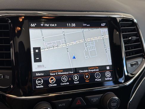 Used 2020 Jeep Grand Cherokee Limited AWD/4WD image 20