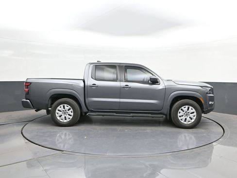 Used 2022 Nissan Frontier SV RWD image 23