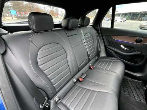 Certified 2022 Mercedes-Benz GLC 43 AMG 4MATIC image 19