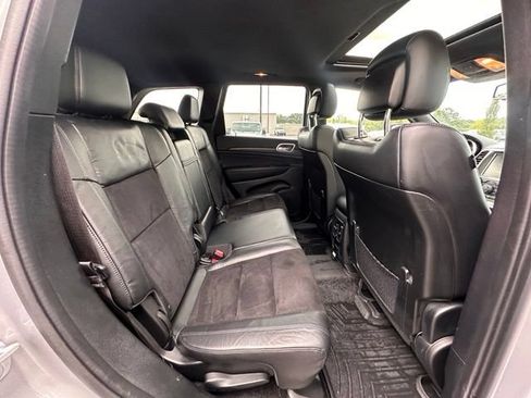 Used 2015 Jeep Grand Cherokee Altitude AWD/4WD image 33