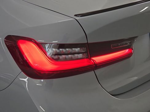 New 2026 BMW 330i Sedan w/ M Sport Package RWD image 22