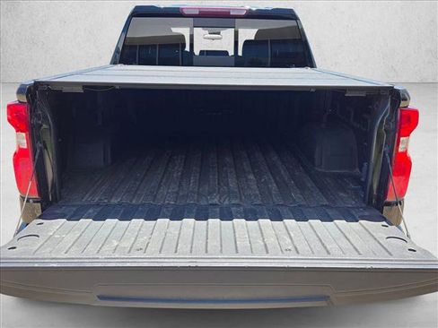 Used 2022 Chevrolet Silverado 1500 RST w/ Redline Edition image 6