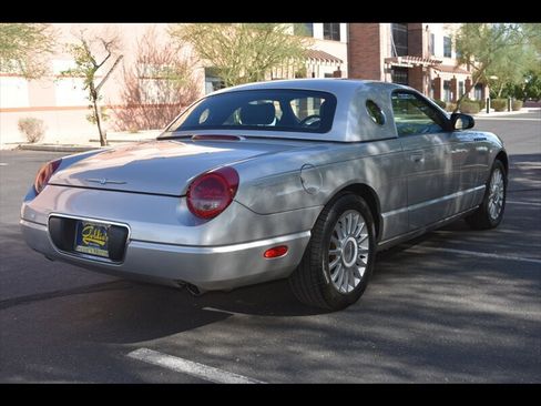 Used 2004 Ford Thunderbird RWD image 7