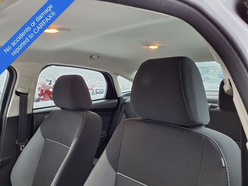 Used 2012 Ford Focus SE image 18