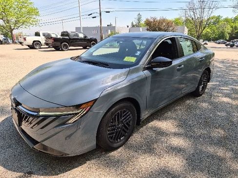 New 2026 Nissan Sentra SV FWD image 5