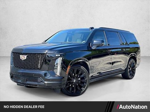 Used 2025 Cadillac Escalade ESV Sport Platinum w/ LPO, ONYX Package AWD/4WD image 1
