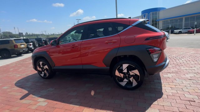 Used 2024 Hyundai Kona Limited AWD/4WD image 8