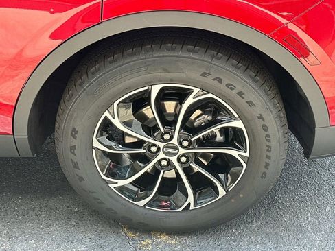 New 2025 Lincoln Nautilus Premier w/ Equipment Group 102A image 20