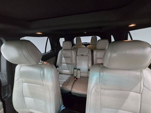Used 2013 Ford Explorer Limited FWD image 13