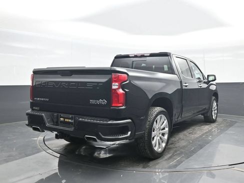 Used 2020 Chevrolet Silverado 1500 High Country w/ Technology Package AWD/4WD image 6