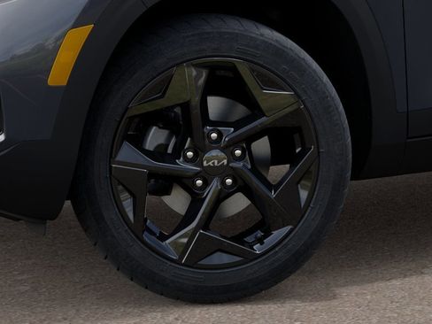 New 2026 Kia Seltos EX FWD image 9