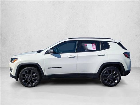 Used 2021 Jeep Compass Latitude image 9
